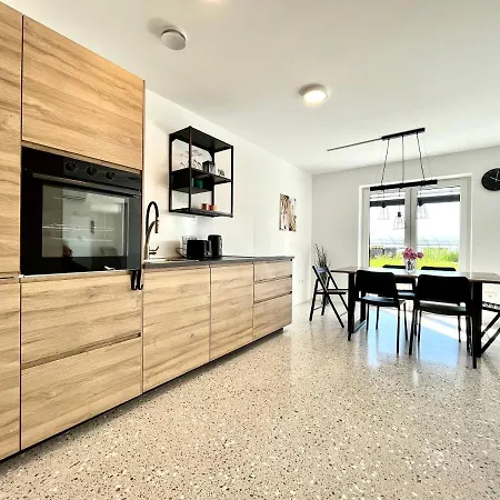 Chic&cozy With Sauna * ليوبليانا