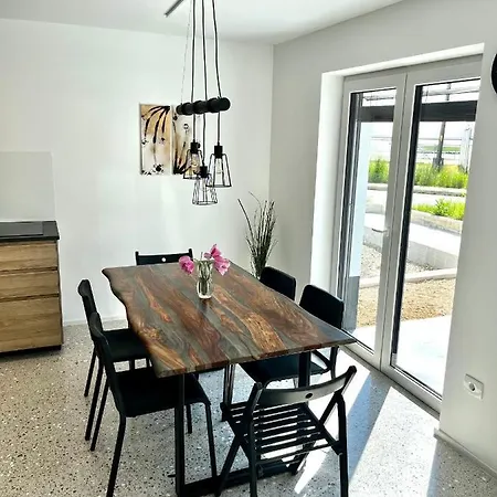 Chic&cozy With Sauna * Lublaň